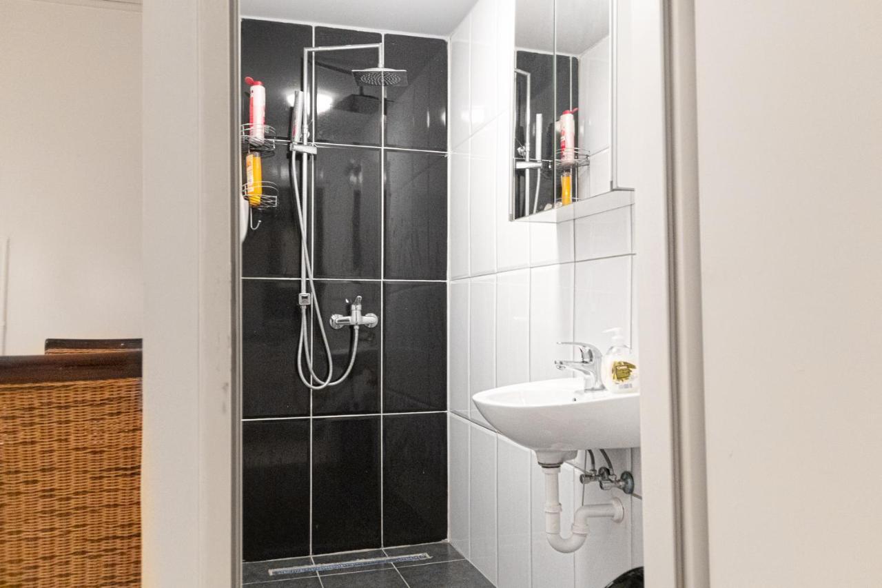 Fullfilling 3Br Shared Apartment With Pleasing Patio Wiedeń Zewnętrze zdjęcie